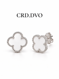 WHITE CLOVER STUD EARRING