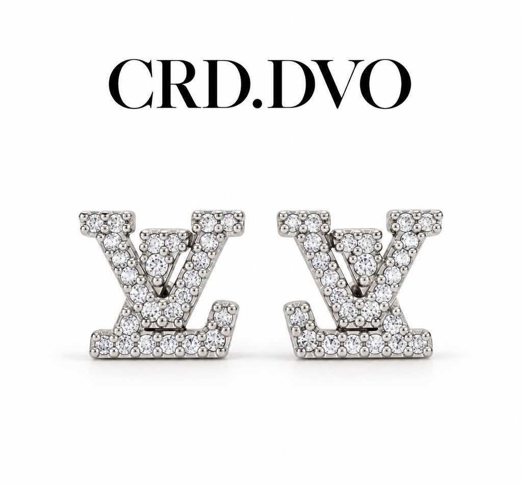 LOVER STUD EARRING